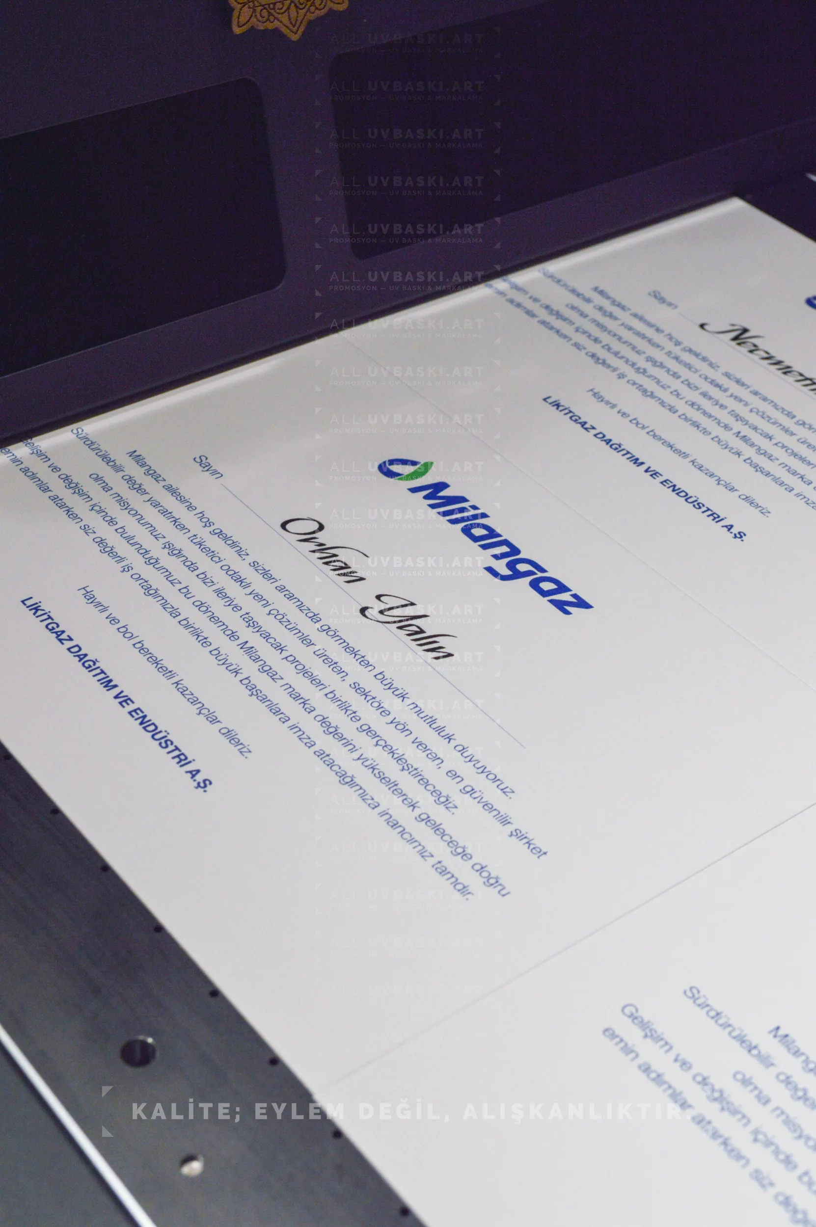 Kurum tarafından bayilere, isimleri &ouml;zel olarak yazılmış sertifikalar.