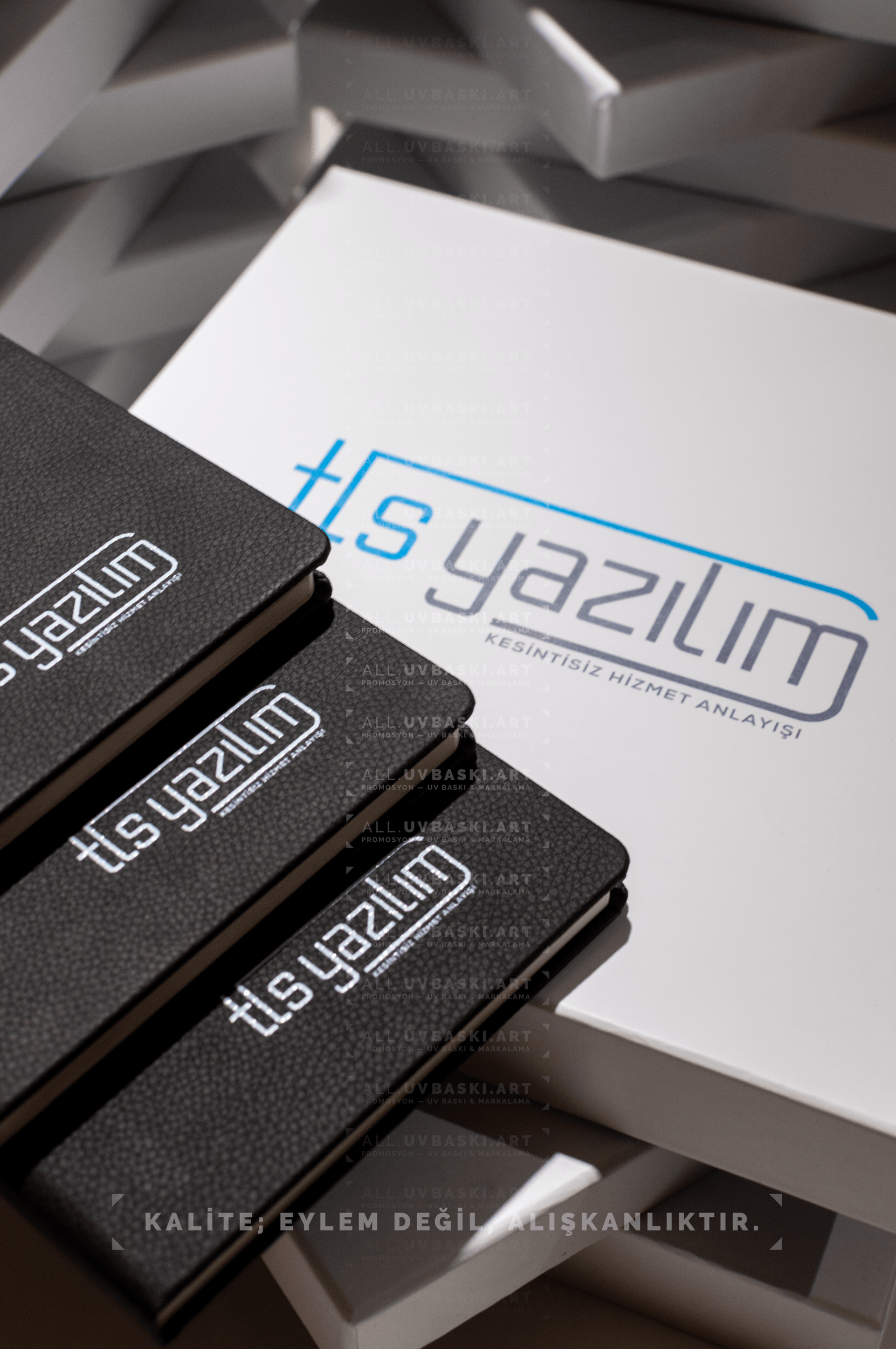 Kurumsal Kimliği Yansıtan UV Baskılı Defter