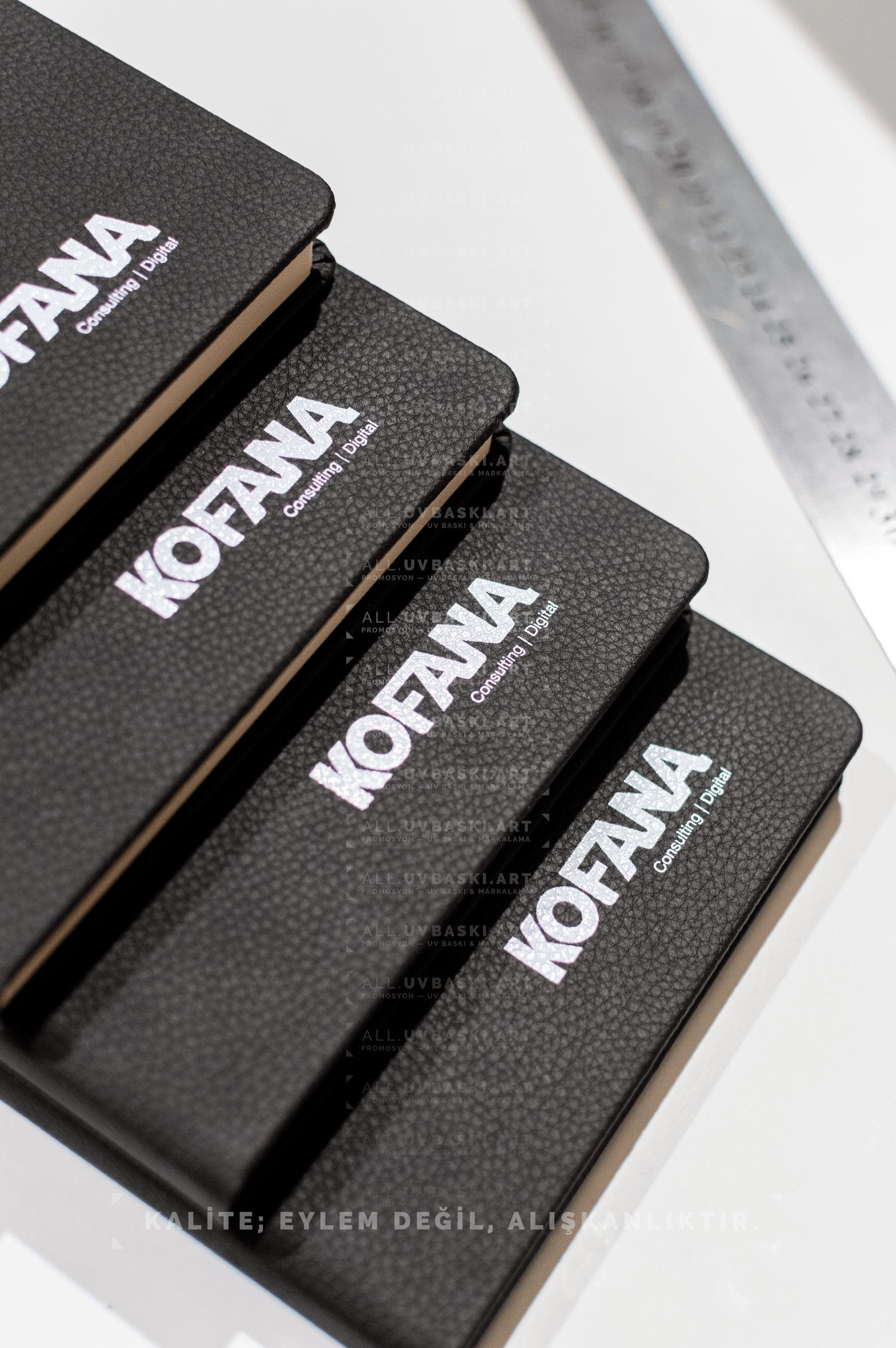 Lüks ve Zarafet Dolu İş Hediyesi