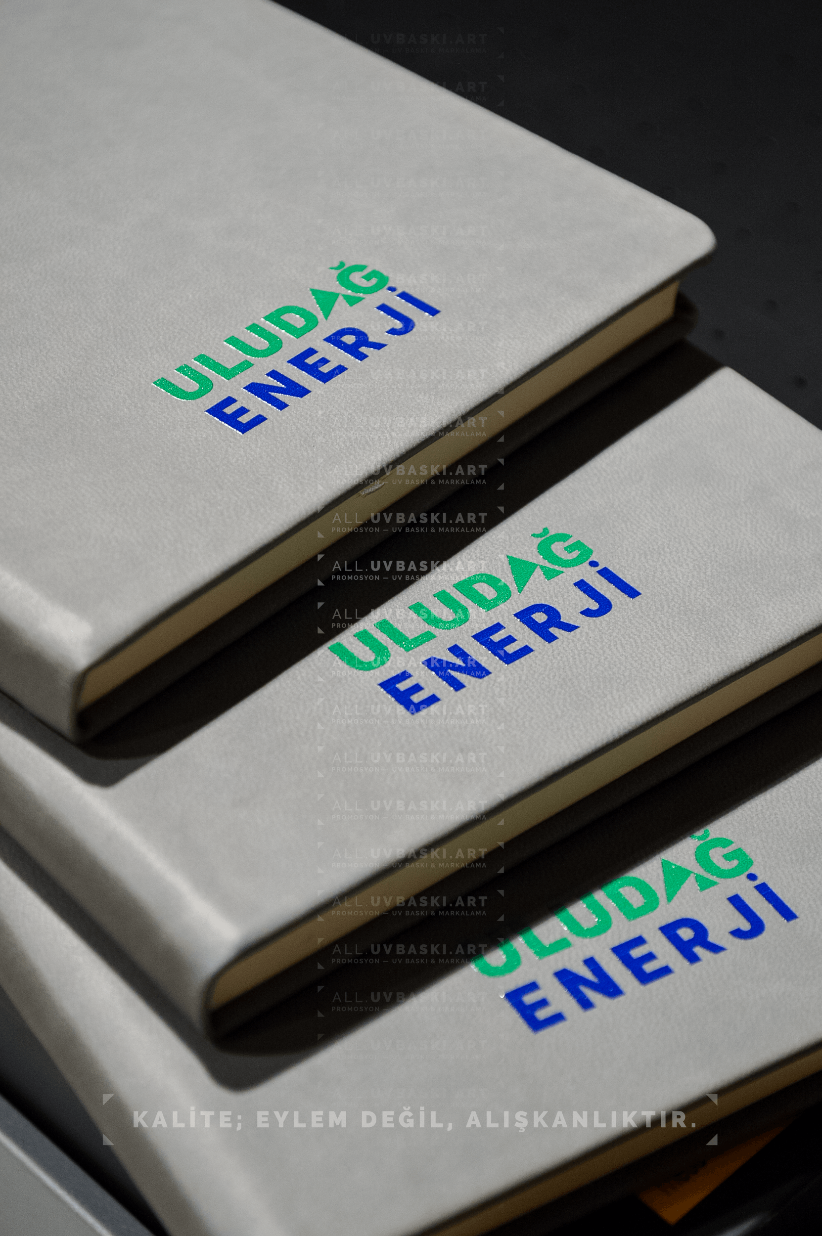 Şık ve minimalist logo tasarımı