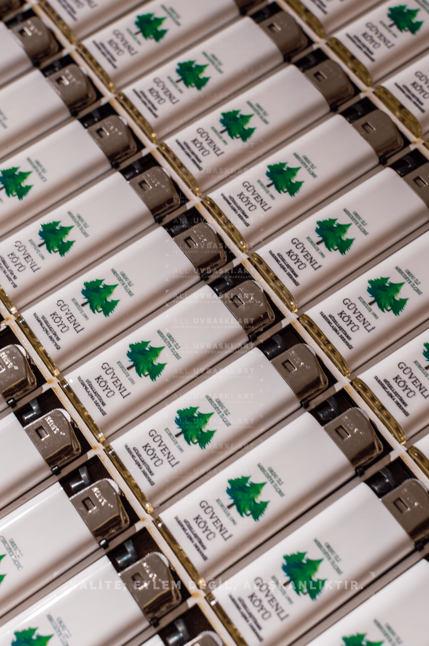 Kişiye özel UV baskılı çakmak tasarımı