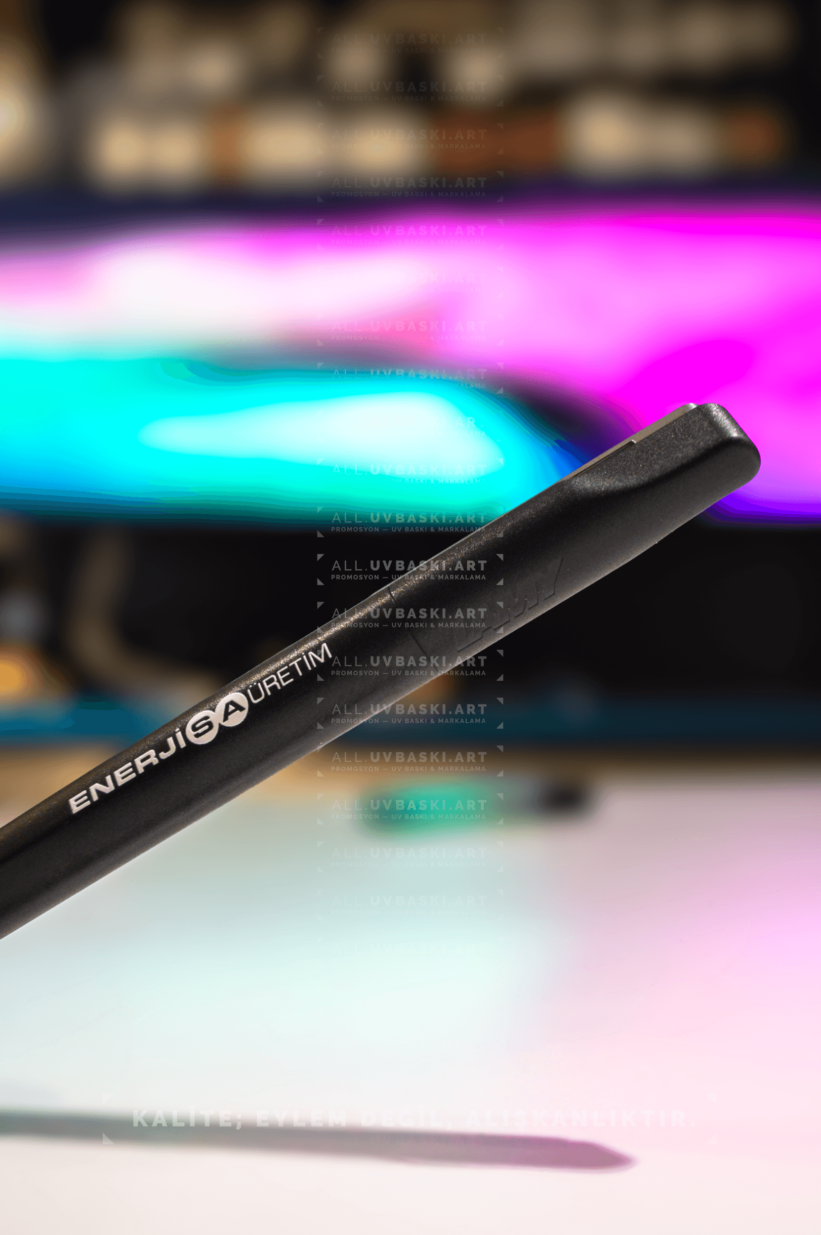 UV Baskılı Kalem Yan Yüzey Detayı – all.uvbaski.art