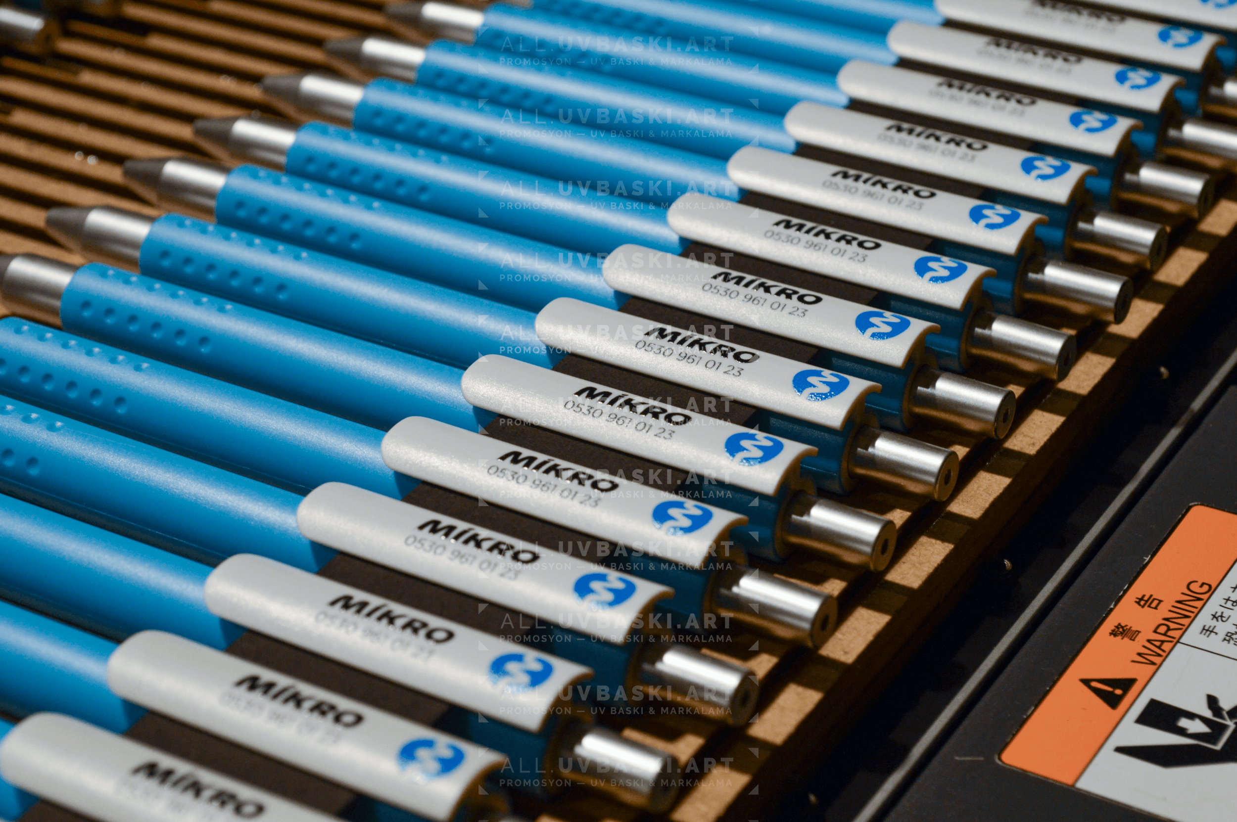 UV Baskılı Kalem Yan Açı Detayı – ALL ile Hassasiyet